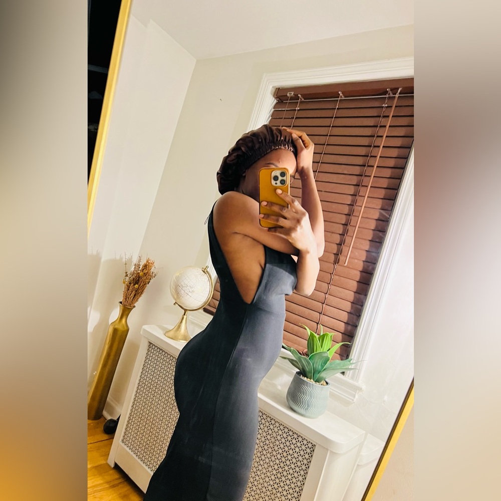 BLACK DRESS - Picture 4 of 5